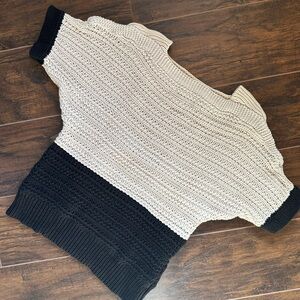 Ann Taylor loft cotton short sleeve top size x small black nude